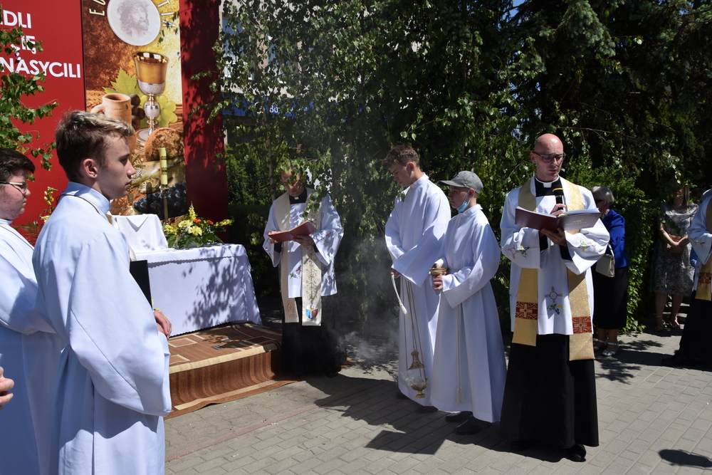 DSC 02001 Uroczystości Bożego Ciała w Dąbrowie Tarnowskiej