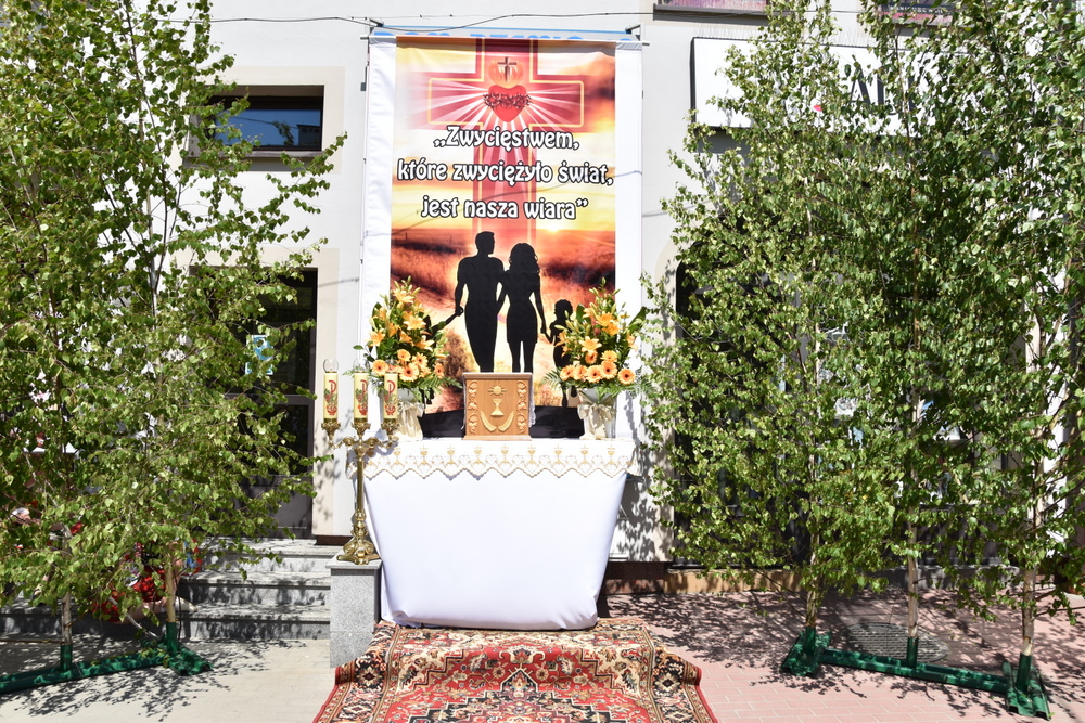 DSC 02271 Uroczystości Bożego Ciała w Dąbrowie Tarnowskiej