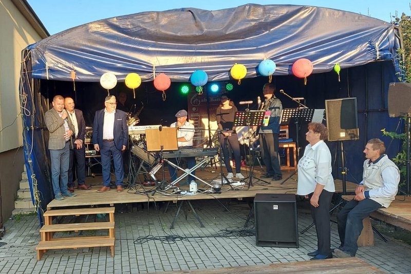 1632833379037 Udany festyn “Pożegnanie lata” w Gruszowie Wielkim