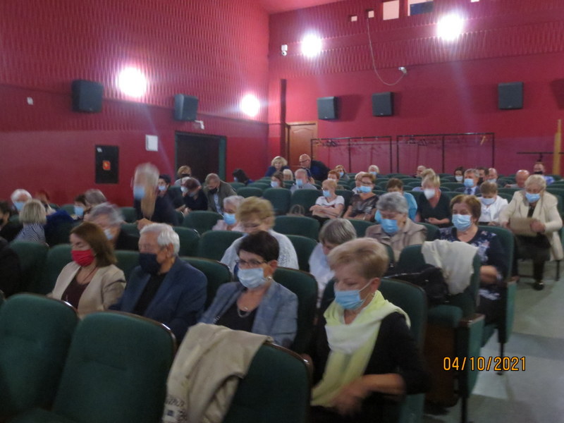 Kopia 007 Jubileusz X lecia Stowarzyszenia Uniwersytet Trzeciego Wieku przy Dąbrowskim Domu Kultury