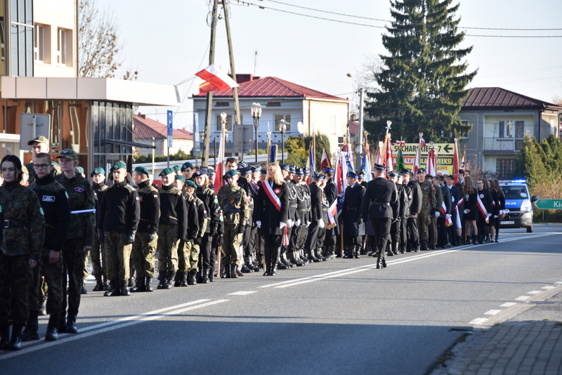 DSC 01021 Powiat Dąbrowski uczcił 103. Rocznicę Odzyskania Niepodległości