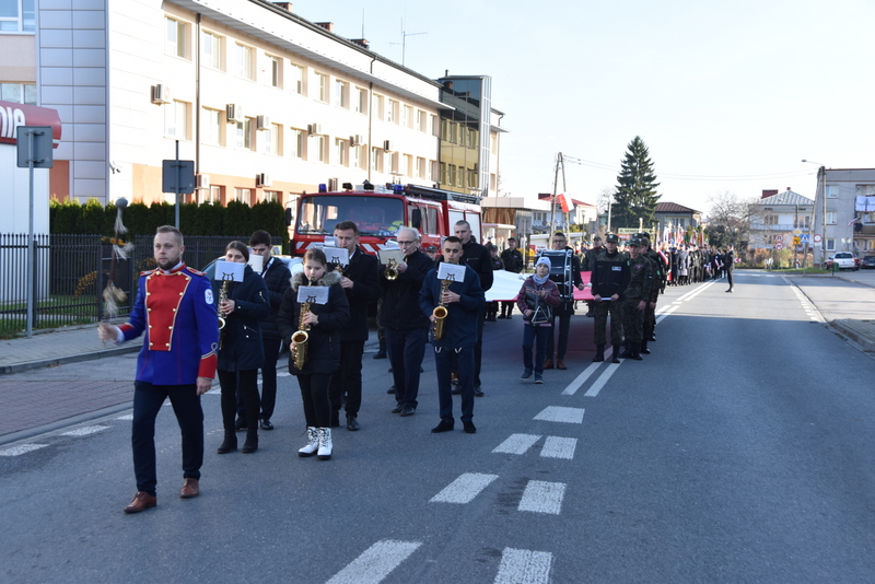 DSC 01031 Powiat Dąbrowski uczcił 103. Rocznicę Odzyskania Niepodległości