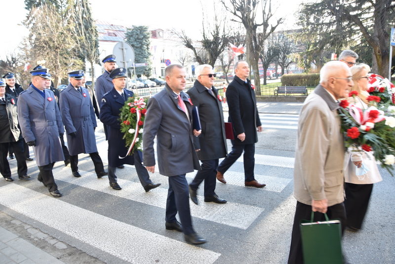 DSC 0141 Powiat Dąbrowski uczcił 103. Rocznicę Odzyskania Niepodległości