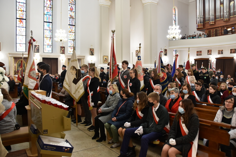 DSC 0211 Powiat Dąbrowski uczcił 103. Rocznicę Odzyskania Niepodległości