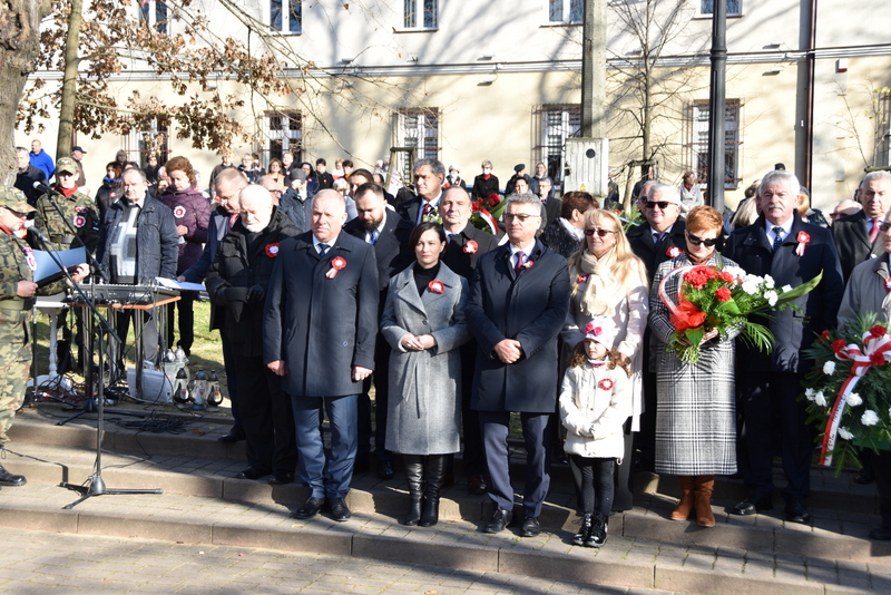 DSC 0257 Powiat Dąbrowski uczcił 103. Rocznicę Odzyskania Niepodległości
