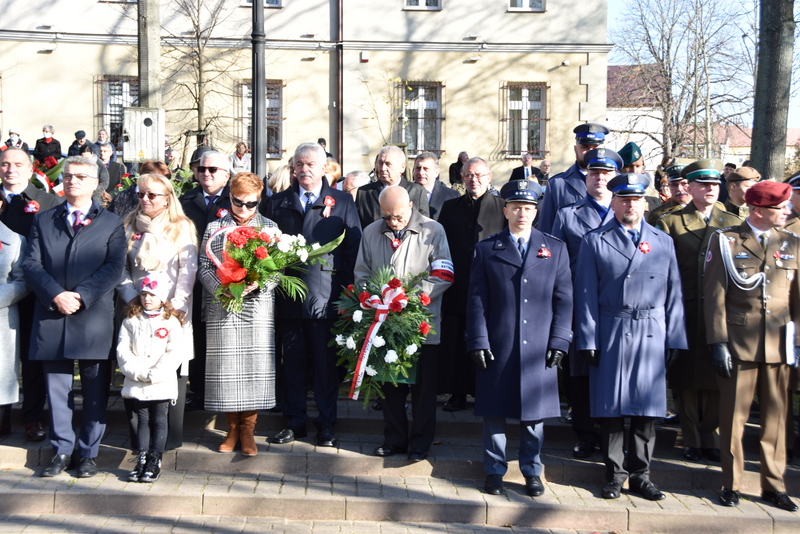 DSC 0258 Powiat Dąbrowski uczcił 103. Rocznicę Odzyskania Niepodległości