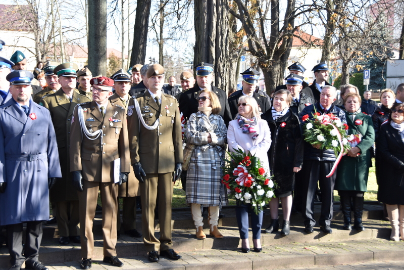 DSC 0259 Powiat Dąbrowski uczcił 103. Rocznicę Odzyskania Niepodległości