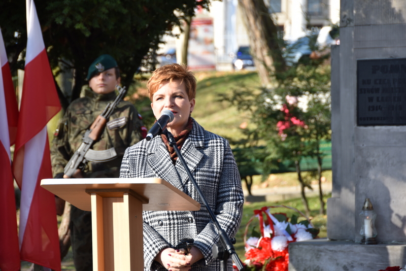 DSC 0350 Powiat Dąbrowski uczcił 103. Rocznicę Odzyskania Niepodległości