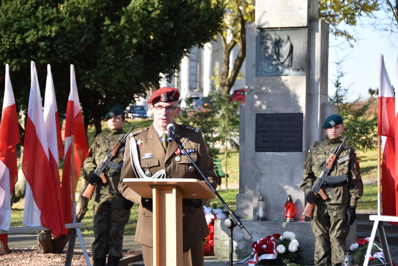 DSC 0360 Powiat Dąbrowski uczcił 103. Rocznicę Odzyskania Niepodległości