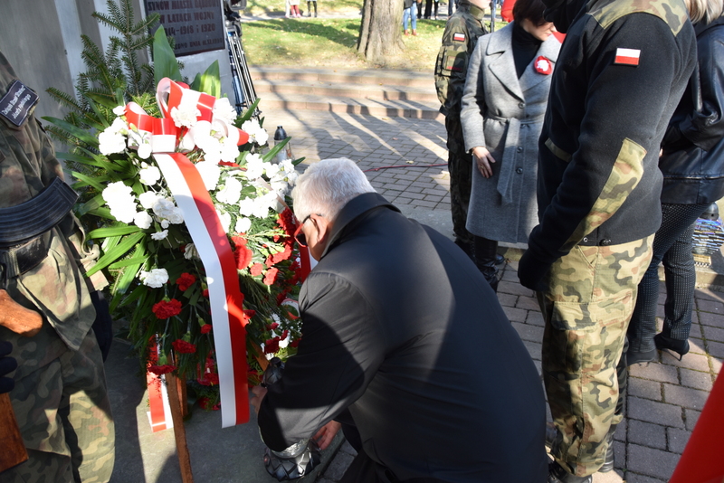 DSC 0387 Powiat Dąbrowski uczcił 103. Rocznicę Odzyskania Niepodległości