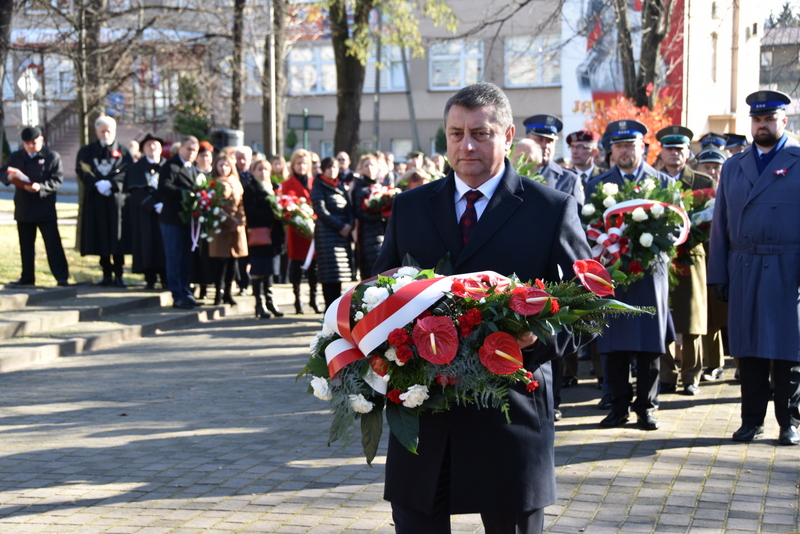 DSC 0397 Powiat Dąbrowski uczcił 103. Rocznicę Odzyskania Niepodległości