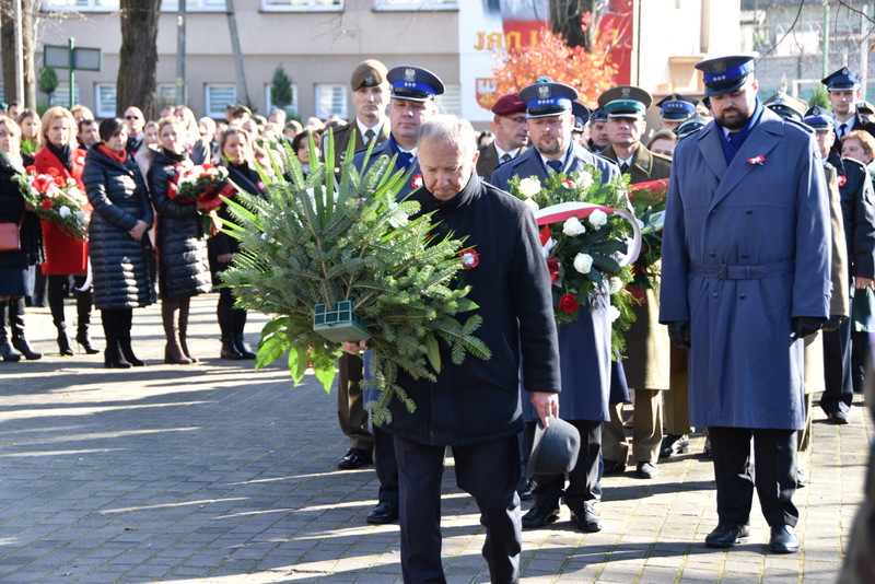 DSC 0398 Powiat Dąbrowski uczcił 103. Rocznicę Odzyskania Niepodległości
