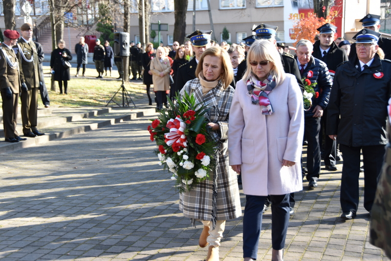 DSC 0417 Powiat Dąbrowski uczcił 103. Rocznicę Odzyskania Niepodległości