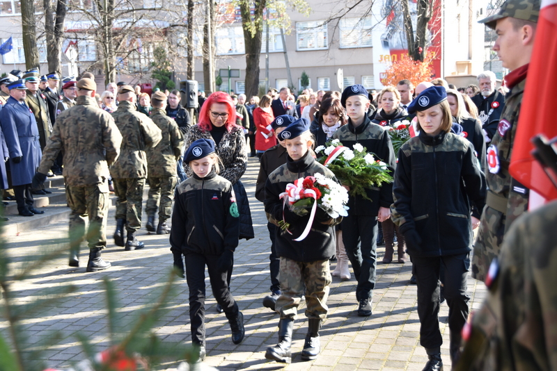 DSC 0428 Powiat Dąbrowski uczcił 103. Rocznicę Odzyskania Niepodległości