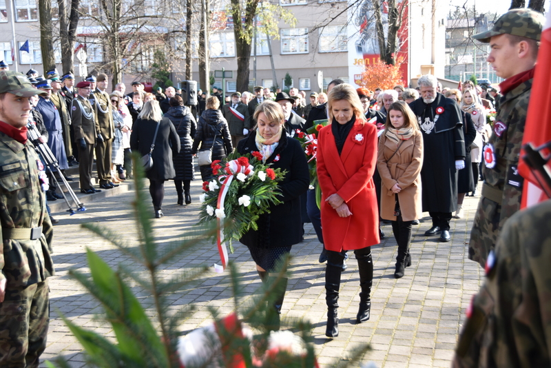 DSC 0436 Powiat Dąbrowski uczcił 103. Rocznicę Odzyskania Niepodległości