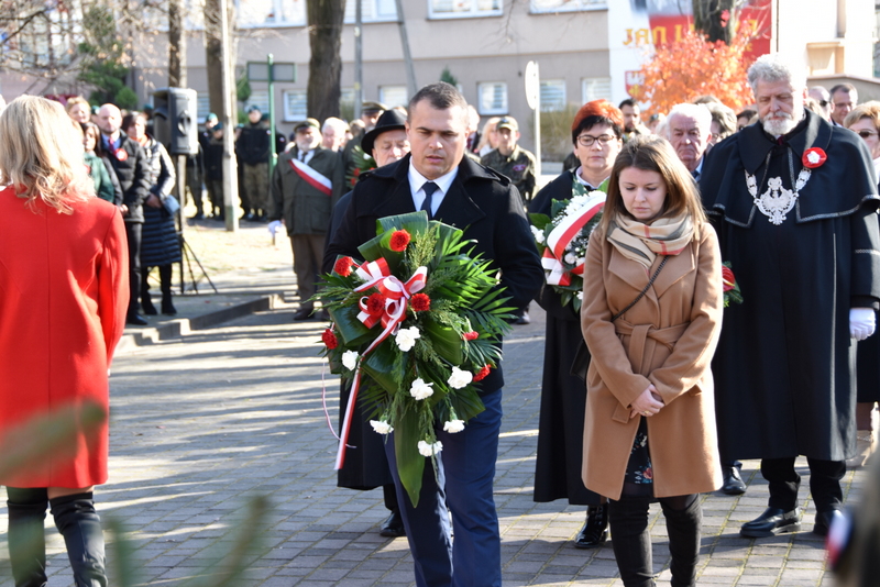 DSC 0437 Powiat Dąbrowski uczcił 103. Rocznicę Odzyskania Niepodległości
