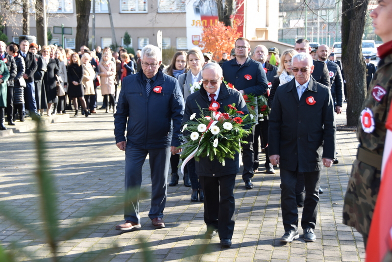DSC 0464 Powiat Dąbrowski uczcił 103. Rocznicę Odzyskania Niepodległości