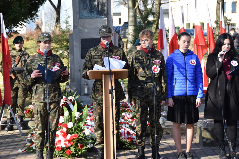 DSC 0477 Powiat Dąbrowski uczcił 103. Rocznicę Odzyskania Niepodległości