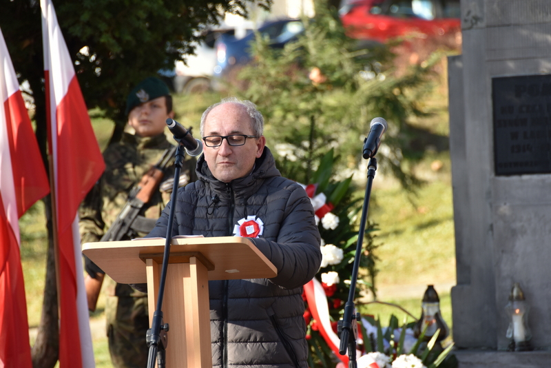 DSC 0483 Powiat Dąbrowski uczcił 103. Rocznicę Odzyskania Niepodległości