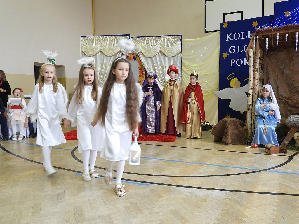 8 Szkolne spotkanie wigilijne w Szkole Podstawowej w Nieczajnie Górnej
