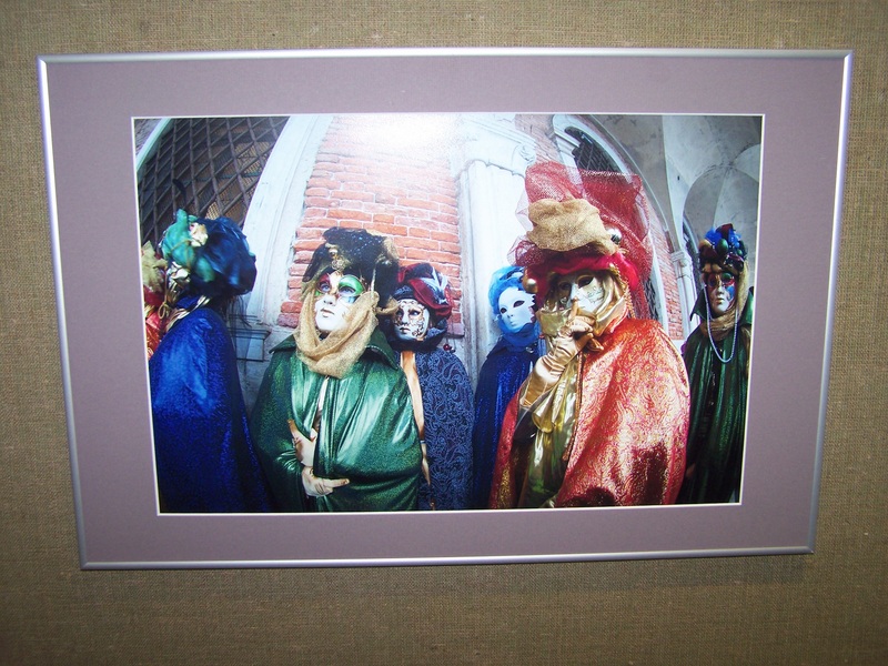 100 8153 Wystawa fotograficzna prac Łukasza Olszewskiego – Karnawał Wenecki