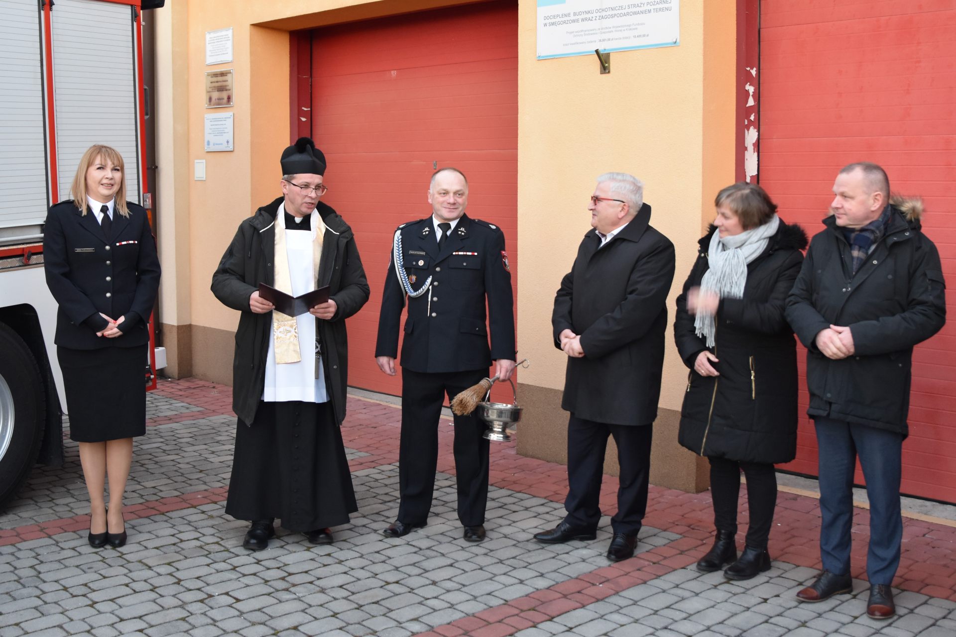 dsc 1915 Uroczyste poświęcenie samochodu ratowniczo gaśniczego w Smęgorzowie
