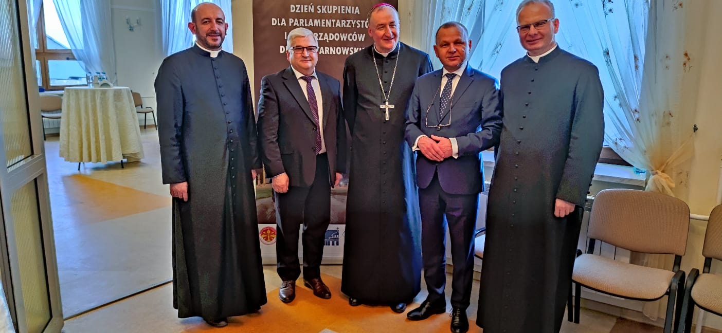 1647717377183 Samorządowcy i parlamentarzyści modlili się o pokój w Ukrainie