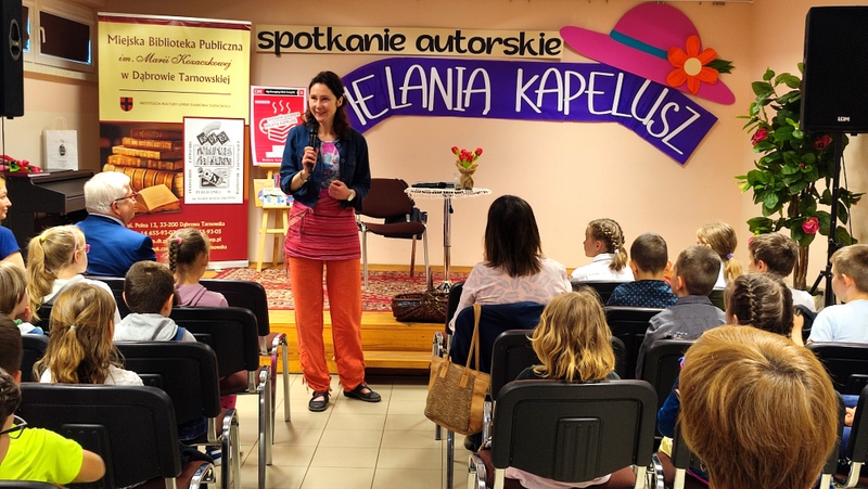 1652177768286 Spotkanie z Melanią Kapelusz w MBP w Dąbrowie Tarnowskiej