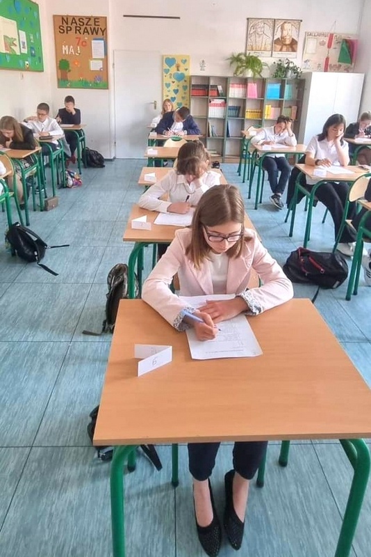 281566663 1328493691006257 2434006528236538368 n Mistrz ortografii powiatu dąbrowskiego 2022