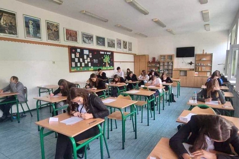 281887138 1328493524339607 3469019794256239498 n Mistrz ortografii powiatu dąbrowskiego 2022