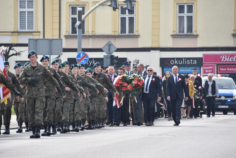 DSC 0100 Dąbrowskie obchody 231. rocznicy uchwalenia Konstytucji 3 Maja