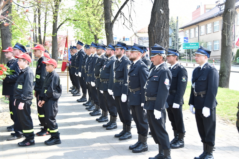 DSC 0205 Dąbrowskie obchody 231. rocznicy uchwalenia Konstytucji 3 Maja