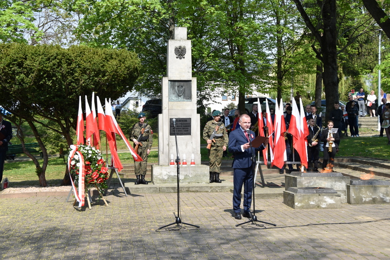 DSC 0227 Dąbrowskie obchody 231. rocznicy uchwalenia Konstytucji 3 Maja
