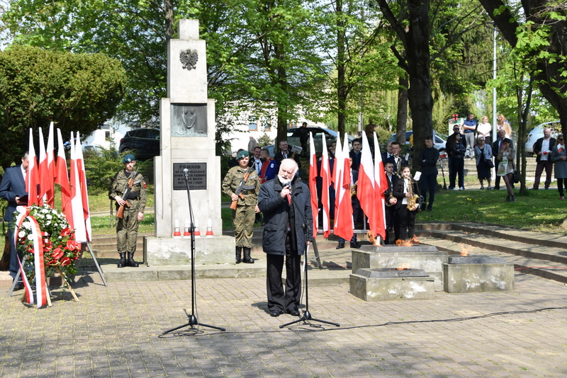 DSC 0229 Dąbrowskie obchody 231. rocznicy uchwalenia Konstytucji 3 Maja