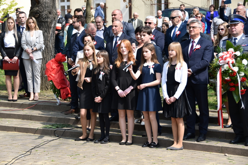 DSC 0245 Dąbrowskie obchody 231. rocznicy uchwalenia Konstytucji 3 Maja