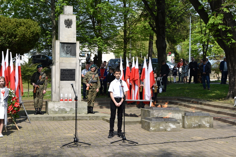 DSC 0249 Dąbrowskie obchody 231. rocznicy uchwalenia Konstytucji 3 Maja