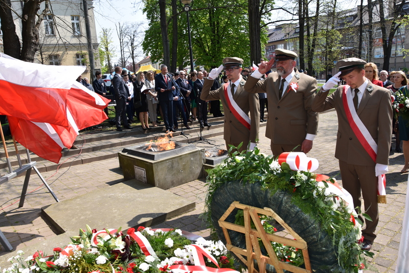 DSC 0300 Dąbrowskie obchody 231. rocznicy uchwalenia Konstytucji 3 Maja
