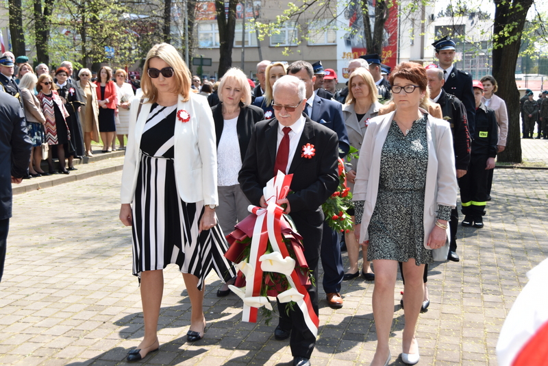 DSC 0330 Dąbrowskie obchody 231. rocznicy uchwalenia Konstytucji 3 Maja