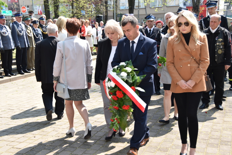 DSC 0331 Dąbrowskie obchody 231. rocznicy uchwalenia Konstytucji 3 Maja