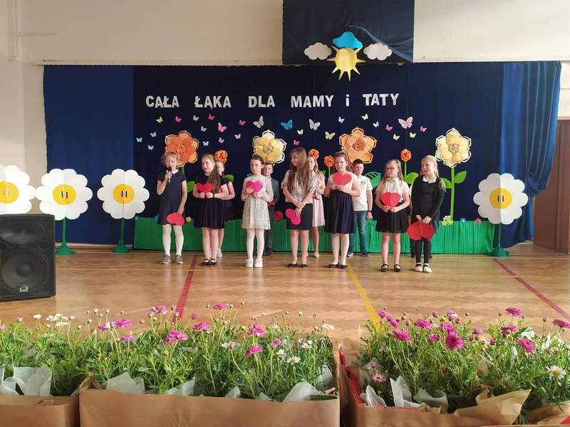 FB IMG 1653151049004 Cała łąka dla Mamy i Taty