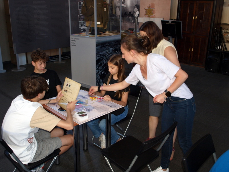 3 P1012131 Turniej gry planszowej „Lot na pomoc” rozstrzygnięty!