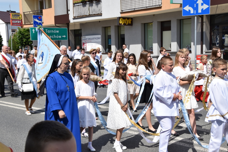 30 DSC 0719 Uroczystości Bożego Ciała w Dąbrowie Tarnowskiej