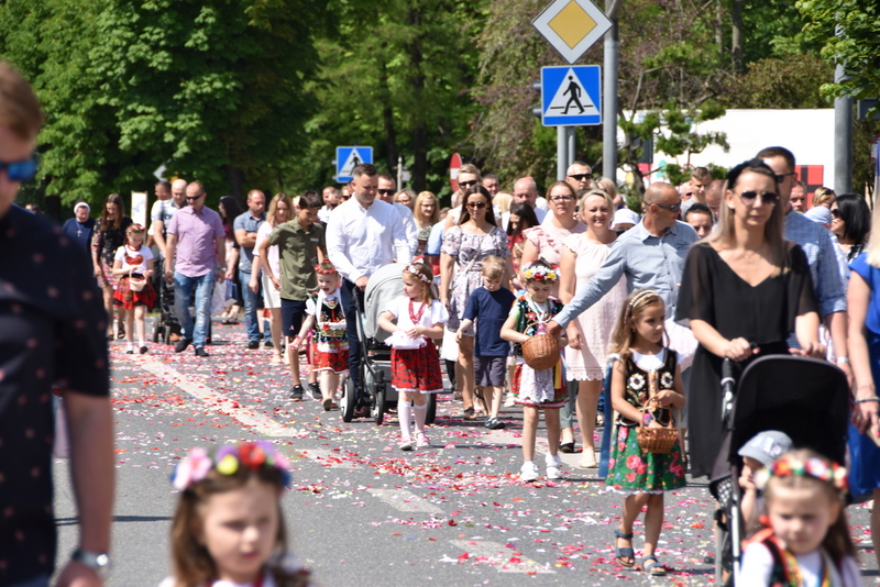 37 DSC 0733 Uroczystości Bożego Ciała w Dąbrowie Tarnowskiej