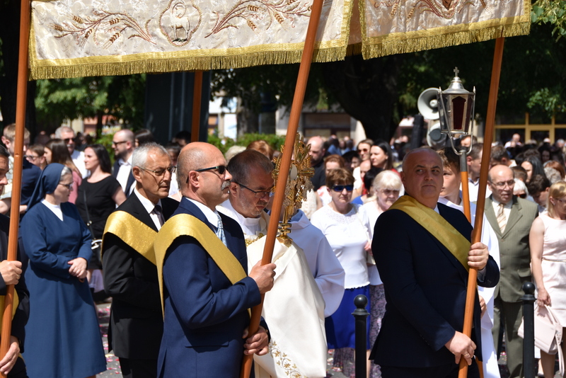 41 DSC 0743 Uroczystości Bożego Ciała w Dąbrowie Tarnowskiej