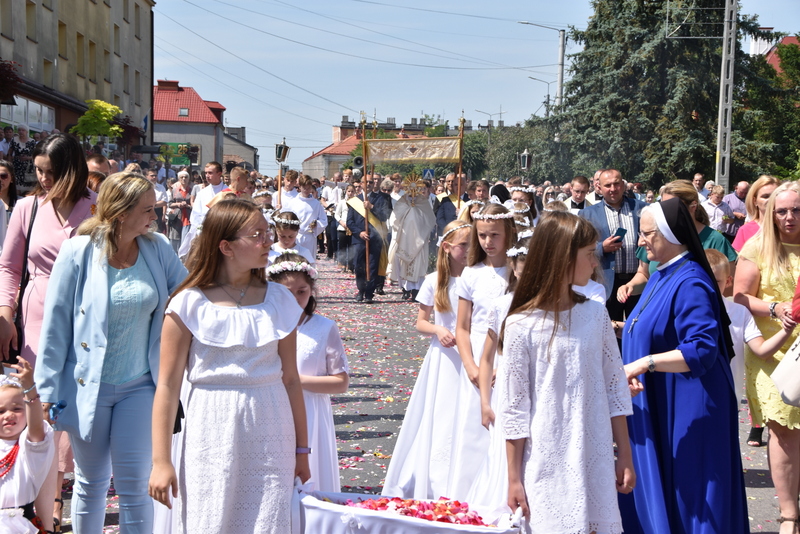 52 DSC 0781 Uroczystości Bożego Ciała w Dąbrowie Tarnowskiej