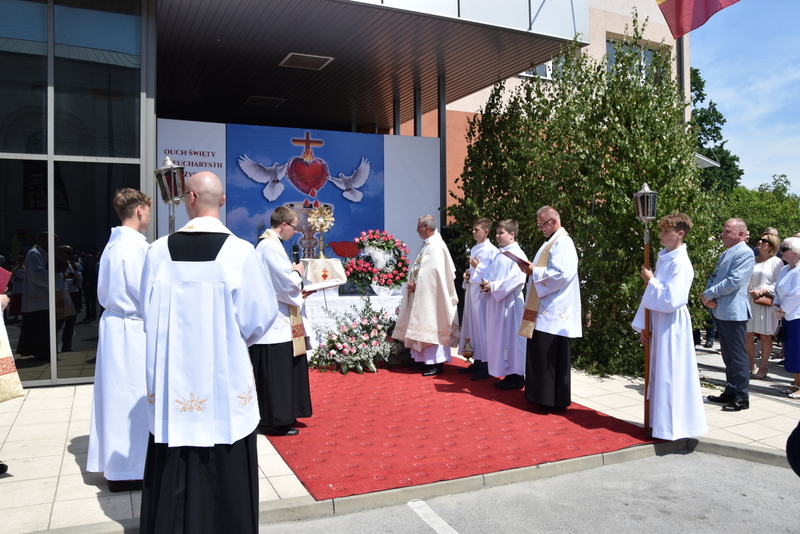59 DSC 0805 Uroczystości Bożego Ciała w Dąbrowie Tarnowskiej