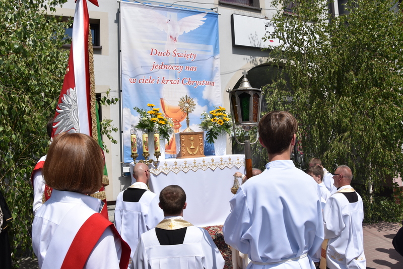 68 DSC 0834 Uroczystości Bożego Ciała w Dąbrowie Tarnowskiej