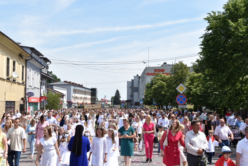 72 DSC 0847 Uroczystości Bożego Ciała w Dąbrowie Tarnowskiej