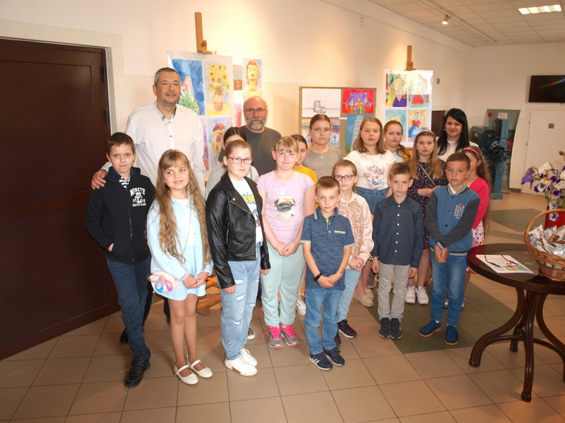 P1012074 Druga grupa „Pasteli” wystawia swoje prace w galerii DDK