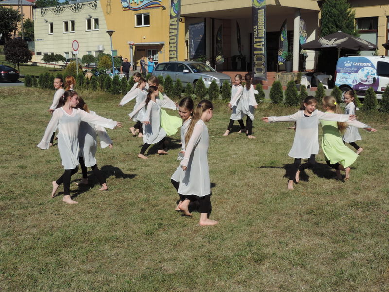 06 DSCN5303 Owocny Festyn Charytatywny Stowarzyszenia Na Rzecz Osób Niepełnosprawnych ,,Pomocna Dłoń’’ w Dąbrowie Tarnowskiej